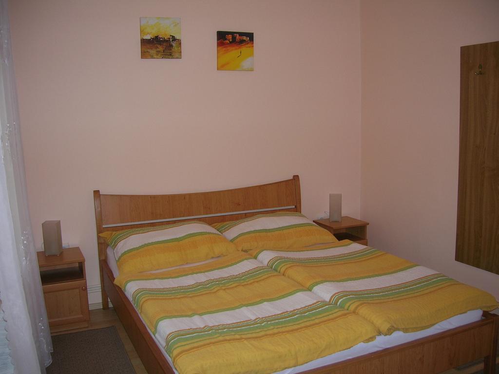 Margitapartman Bük Buitenkant foto